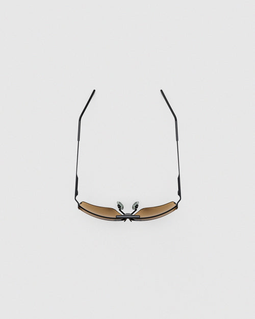 Edge Frame with Lens