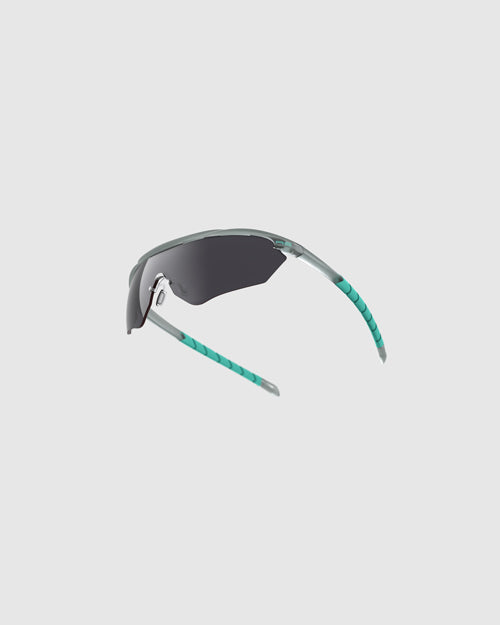 Smoke/Mint Frame with CMT, Medium Yellow, HD Light Lenses