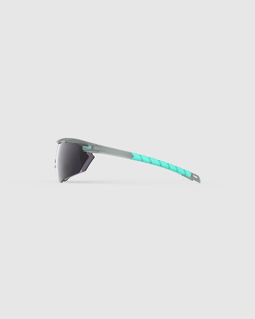 Smoke/Mint Frame with CMT, Medium Yellow, HD Light Lenses